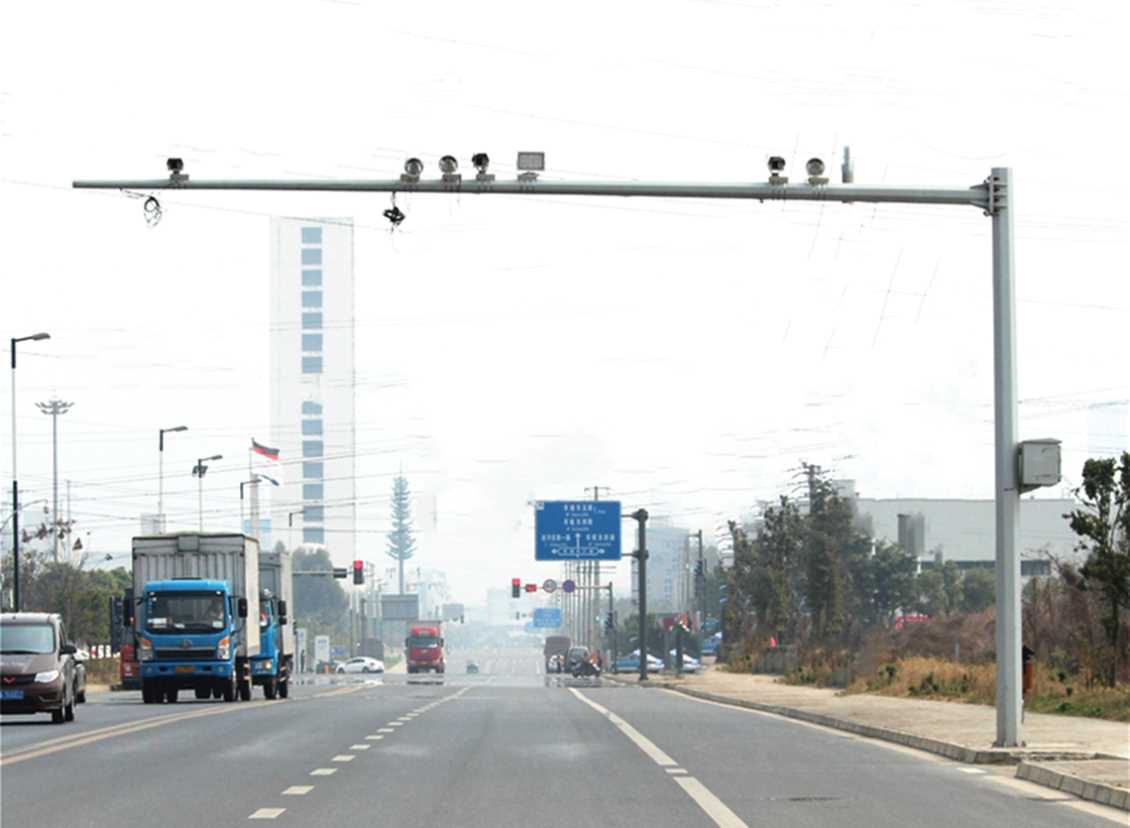 道路监控杆（测速）